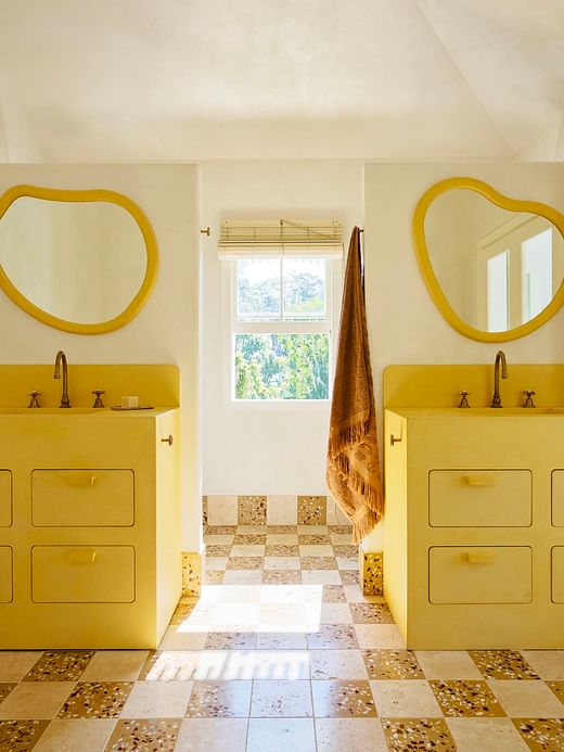 Lucy Folk Tamsin Johnson Noosa 151023 313868 5 300dpi