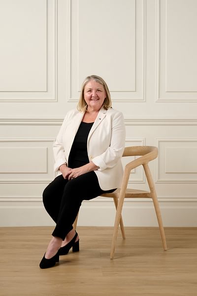 Amanda Carr full body image