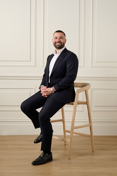 Anthony Christakakis full body image