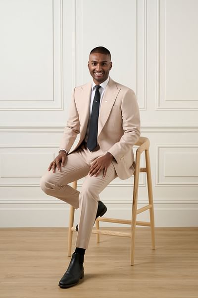 Aqil Saibo full body image