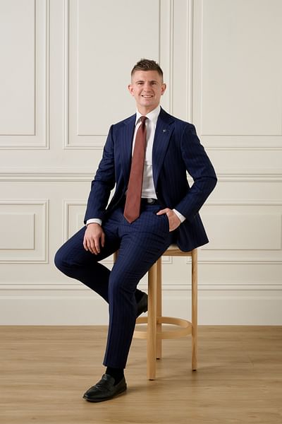 Ben Flannagan full body image
