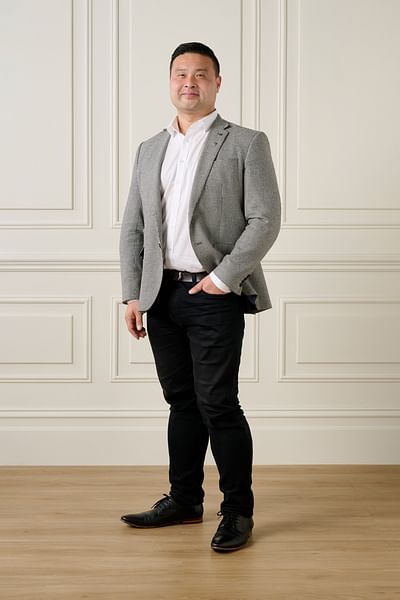 Charles Shi full body image