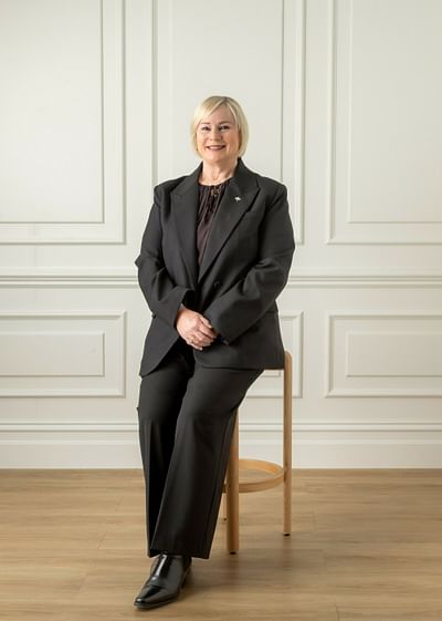 Dallas Parkinson full body image