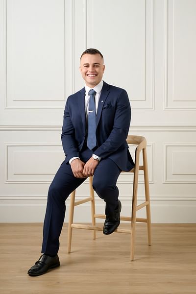 Dylan Poduch full body image