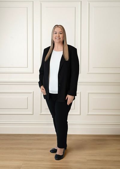 Jade Sweeney full body image