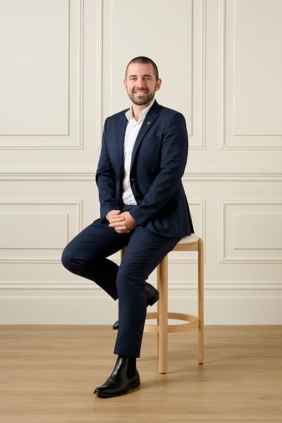 Jordan Kynigopoulos full body image