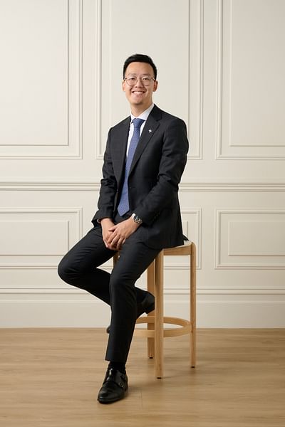 Josh Yu full body image