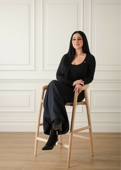 Katrina George full body image