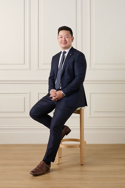 Kevin Lei full body image