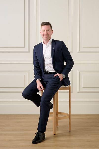 Matt Dougan full body image