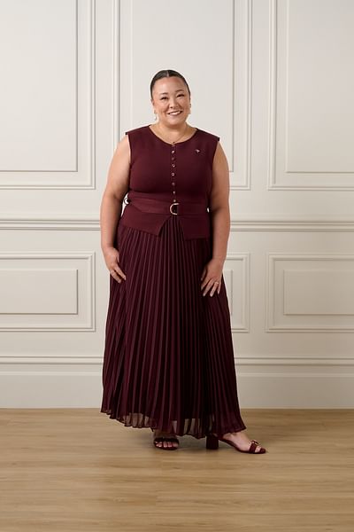 Natalie Yong full body image