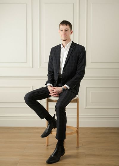 Rex Calvitto full body image