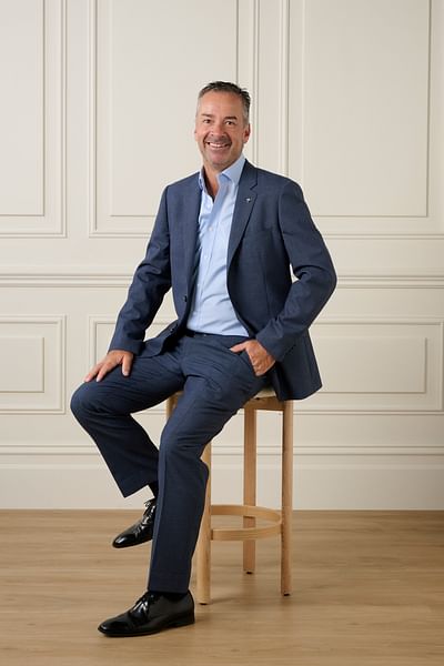 Richard Winneke image