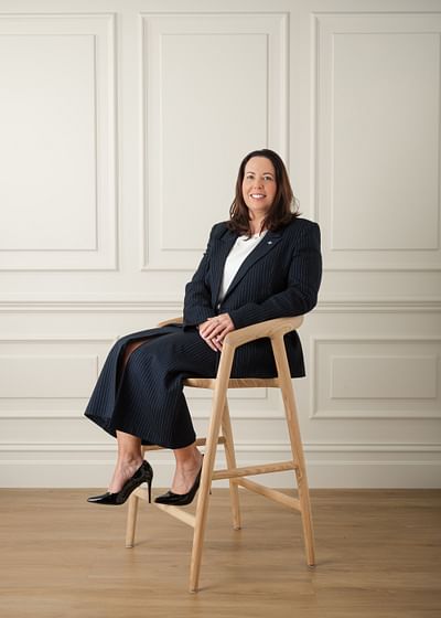 Shona Flarherty full body image