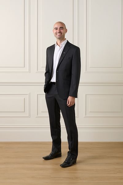 Steven D'Agostino full body image