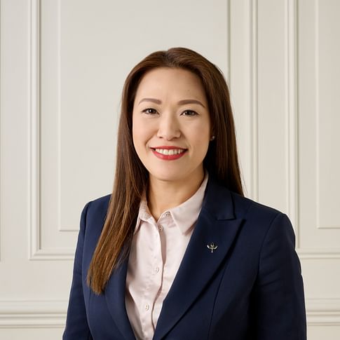 Angel Chong face image