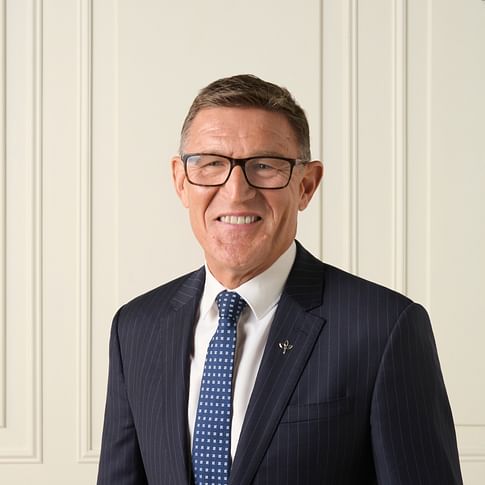 Antony Woodley face image