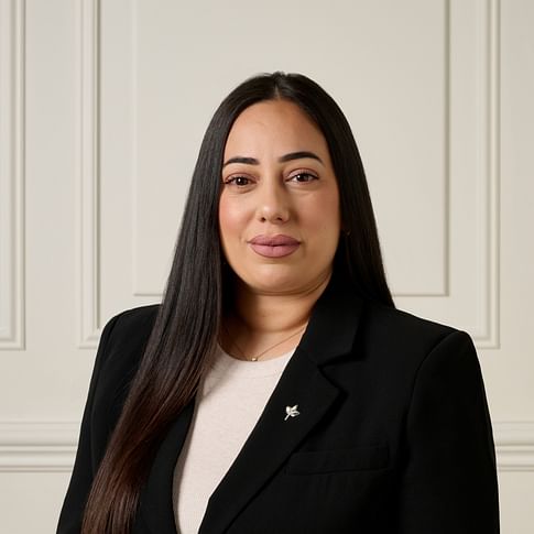 Azzurra Esmaeili face image