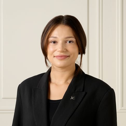 Bianca Pedersen face image