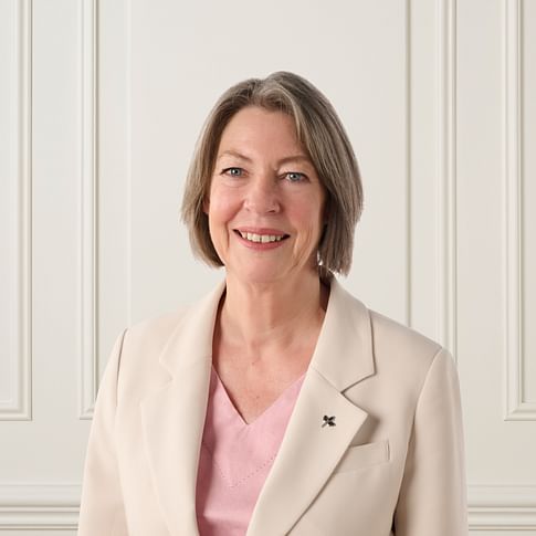 Carole Lenander face image