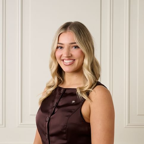 Cassandra Leardi face image