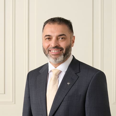Colin Abbas face image