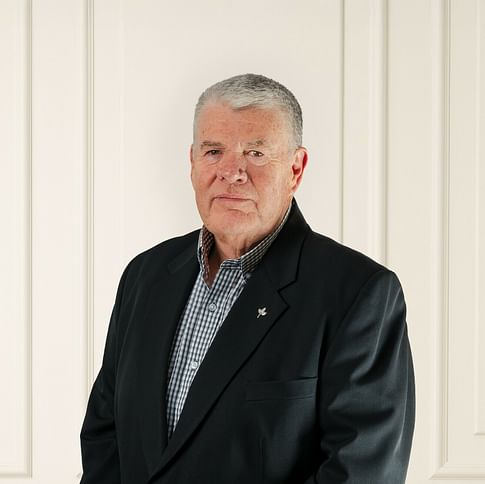 Damian Caine face image