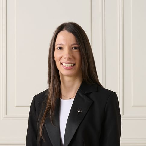 Deana Smirnios face image