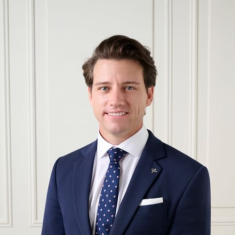 Gareth MacLeod face image