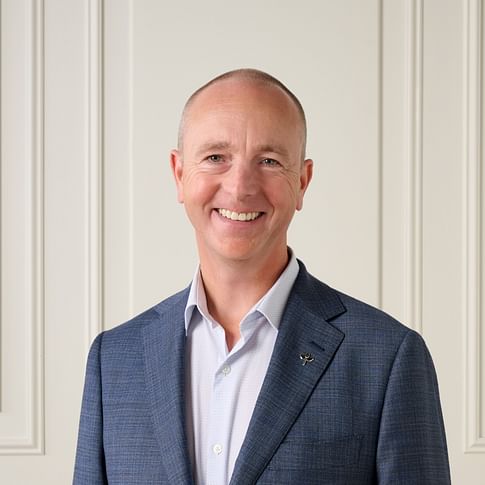 Greg Taylor face image