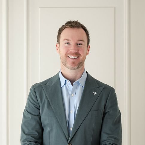 Hugh Francis face image