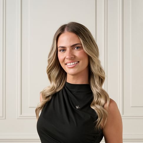 Kayla Young face image