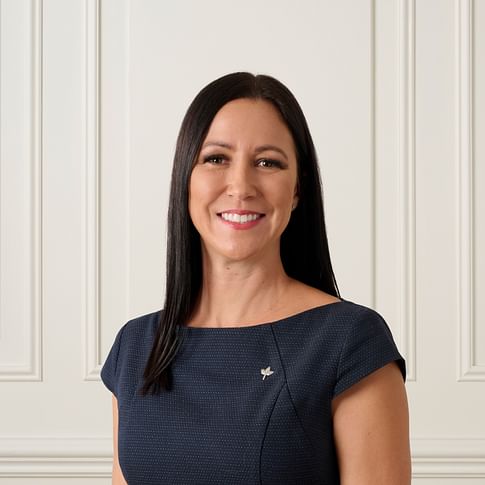 Kelly Dawson face image