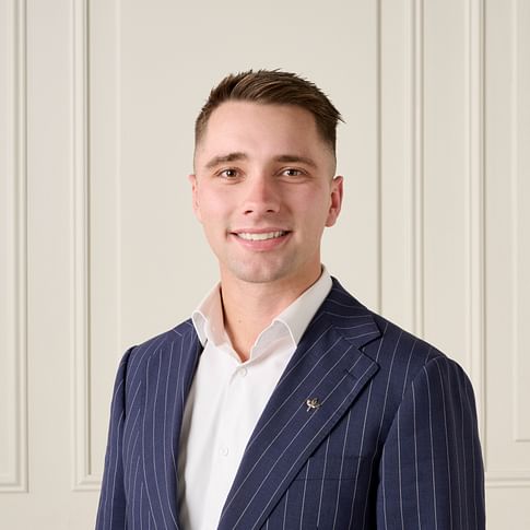 Lachlan Walker face image