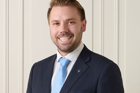 Matthew Dunn
