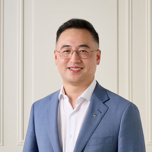 Neo Wei face image