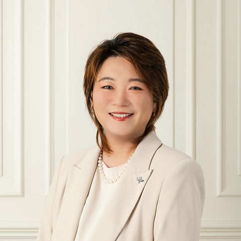 Oli Chen face image