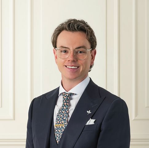 Robert Simpson face image