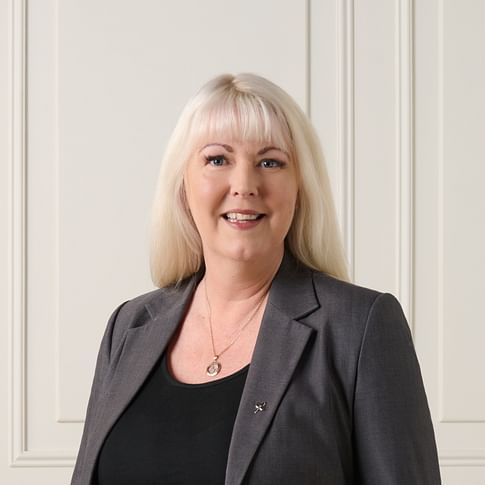 Sandi Van Tonder face image