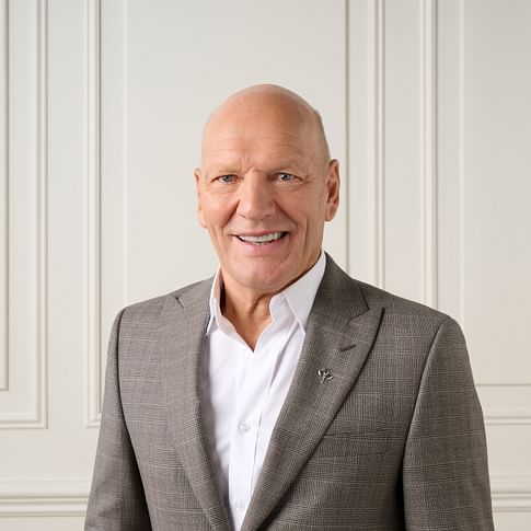 Shane Siemers face image