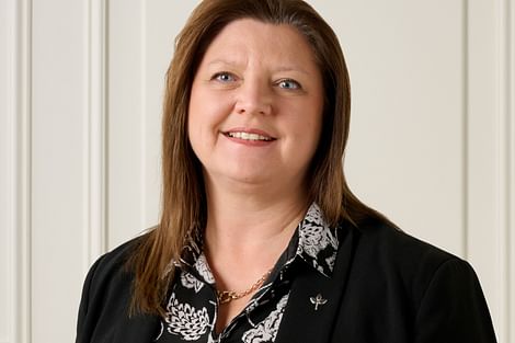 Sharyn de Vries
