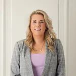 Tina Kelly photo