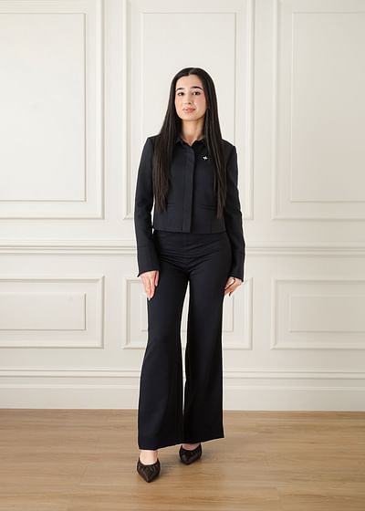 Nicole Abbasszadeh image