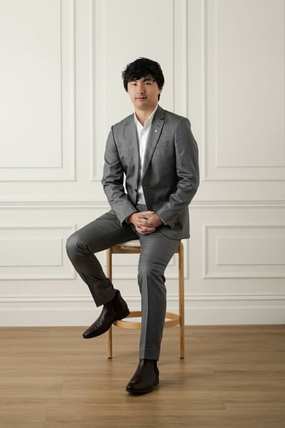 Spencer Fan full body image