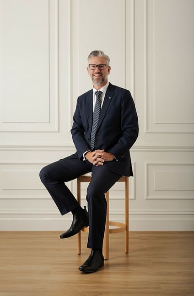 David Simos full body image