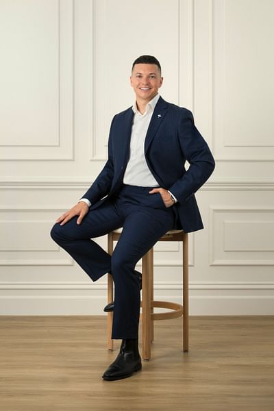 Lachlan Bishop image