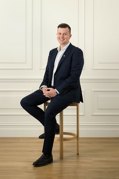 Matthew Layburn full body image