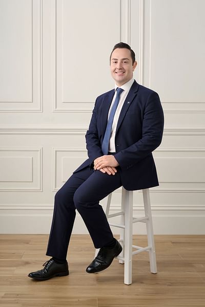 Daniel Carrozza full body image