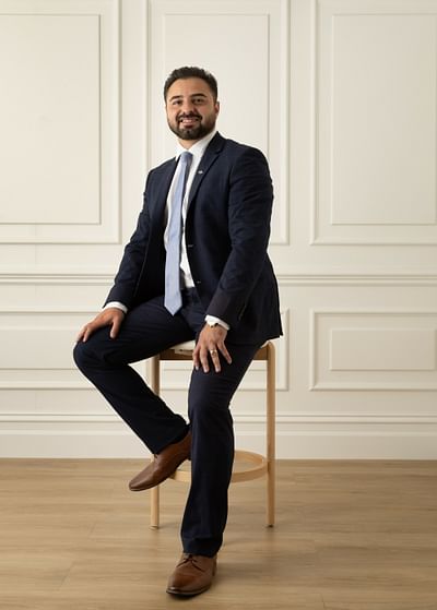 Kamran Atai full body image