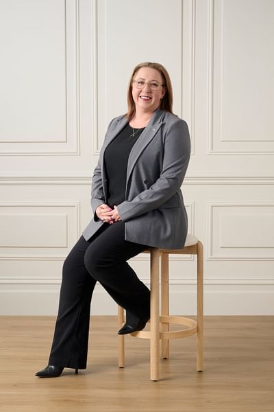 Jessica Grigg full body image